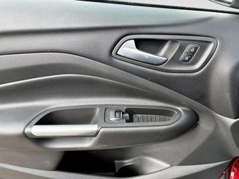 Ford Kuga 1.5 EcoBoost 176 Titanium X Edition 5dr Auto