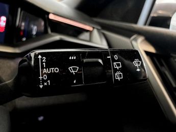 Vauxhall Grandland 157kW GS 73kWh 5dr Auto