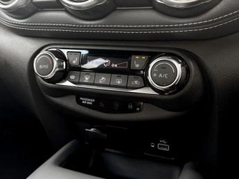 Nissan Juke 1.0 DiG-T 114 N-Connecta 5dr DCT