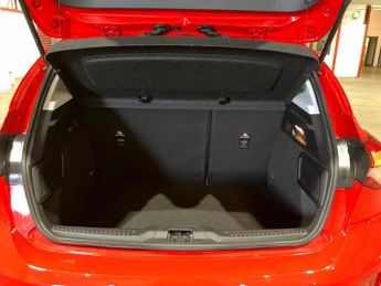 Ford Focus 1.0 EcoBoost 125 Titanium 5dr Auto