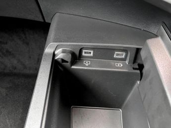 Peugeot 3008 157kW GT 73kWh 5dr Auto