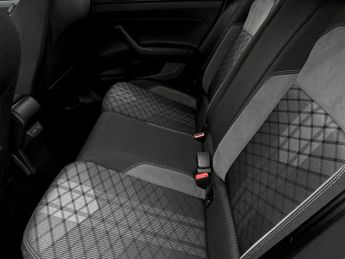 Volkswagen Polo 1.0 TSI R-Line 5dr DSG