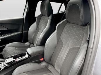 Peugeot 2008 1.2 PureTech 155 GT 5dr EAT8