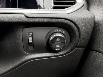 Vauxhall Grandland 1.5 Turbo D Ultimate 5dr Auto