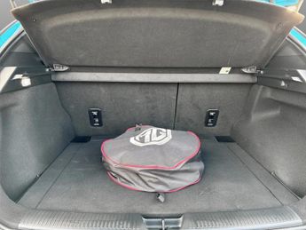 Mg Mg4 150kW Trophy EV Long Range 64kWh 5dr Auto