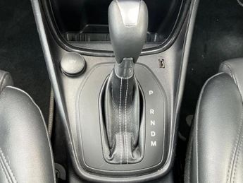 Ford Puma 1.0 EcoBoost Hybr mHEV 155 ST-Line Vignale 5dr DCT