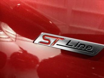 Ford Kuga 2.0 EcoBlue 190 ST-Line X Edition 5dr Auto AWD