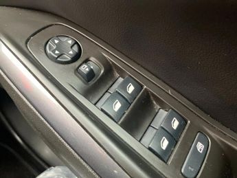 Vauxhall Grandland X 1.2 Turbo Sport Nav 5dr Auto [8 Speed]