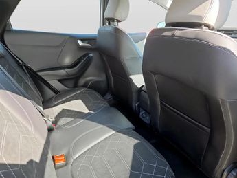 Ford Puma Gen-E 2025.75 Puma Gen-E Premium 5 Door 43 kWh Standard Range 1 Speed Automati