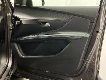 Peugeot 3008 1.2 PureTech Allure 5dr EAT8