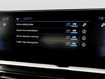 Peugeot 3008 1.2 PureTech Allure 5dr EAT8