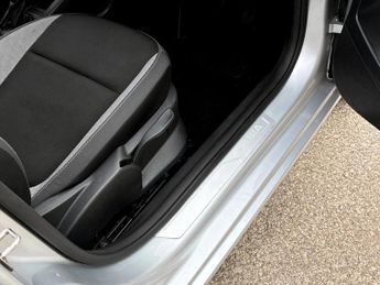 Skoda Fabia 1.0 TSI 110 SE 5dr DSG