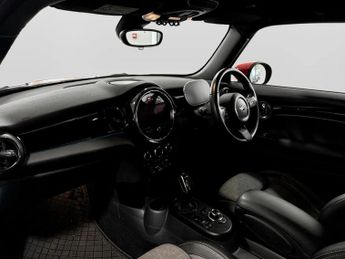 Mini Hatch 135kW Cooper S Level 2 33kWh 3dr Auto
