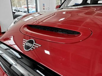 Mini Hatch 135kW Cooper S Level 2 33kWh 3dr Auto