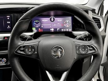 Vauxhall Grandland 1.6 Plug-in Hybrid GS 5dr Auto