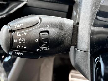 Peugeot 2008 100kW GT 50kWh 5dr Auto