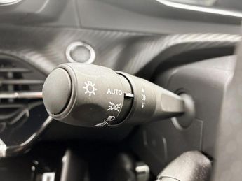 Peugeot 2008 100kW GT 50kWh 5dr Auto