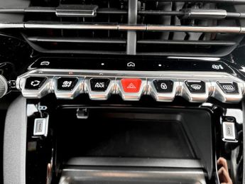 Peugeot 2008 100kW GT 50kWh 5dr Auto