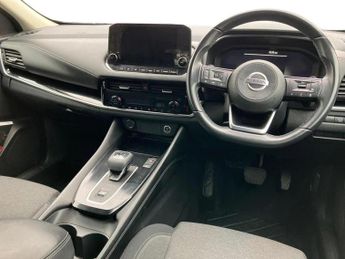 Nissan Qashqai 1.3 DiG-T MH 158 N-Connecta 5dr Xtronic
