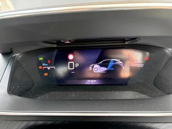 Peugeot 208 1.2 Hybrid 110 GT 5dr e-DSC6