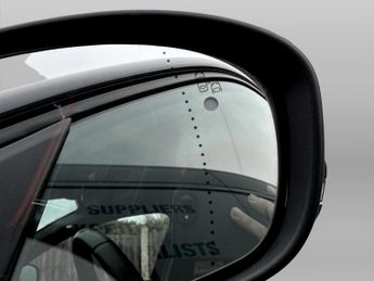 Renault Arkana 1.6 E-TECH Hybrid 145 R.S. Line 5dr Auto