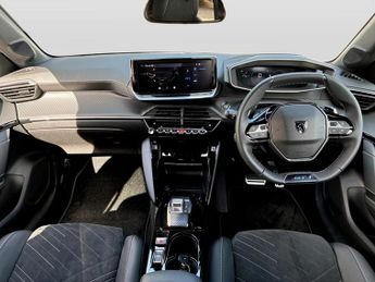 Peugeot 208 1.2 Hybrid 110 GT Premium 5dr e-DSC6