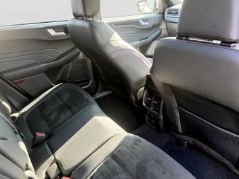 Ford Kuga 2.5 FHEV ST-Line X Edition 5dr CVT