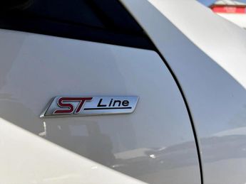 Ford Kuga 2.5 FHEV ST-Line X Edition 5dr CVT