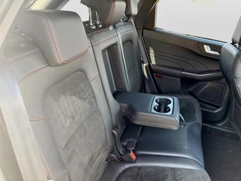 Ford Kuga 2.5 FHEV ST-Line X Edition 5dr CVT