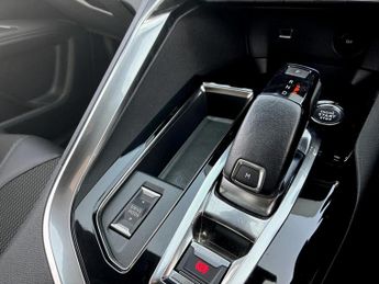 Peugeot 3008 1.5 BlueHDi GT 5dr EAT8