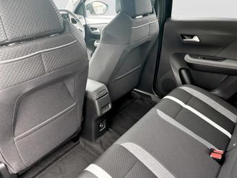 Vauxhall Frontera 83kW GS 44kWh 5dr Auto