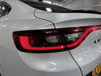Renault Arkana 1.6 E-Tech full hybrid 145 Engineered 5dr Auto