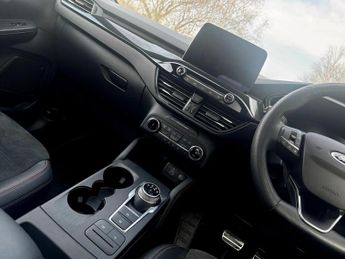 Ford Kuga 2.5 FHEV ST-Line X Edition 5dr CVT