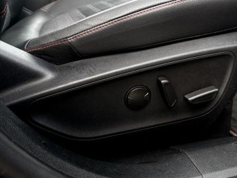 Ford Kuga 2.5 FHEV ST-Line X Edition 5dr CVT