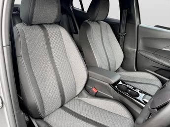 Peugeot 2008 1.2 PureTech 130 Allure 5dr EAT8