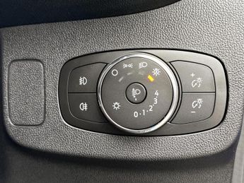 Ford Puma 1.0 EcoBoost Hybr mHEV 155 ST-Line Vignale 5dr DCT