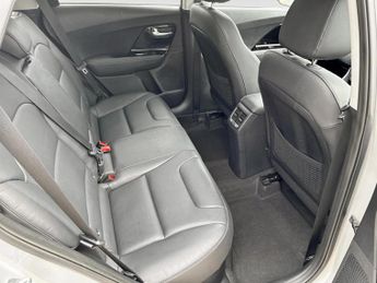 Kia Niro 1.6 GDi Hybrid 4 5dr DCT
