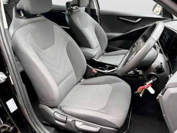 Kia Niro 1.6 GDi Hybrid 2 5dr DCT