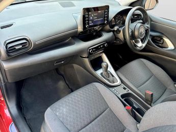 Toyota Yaris 1.5 Hybrid Icon 5dr CVT
