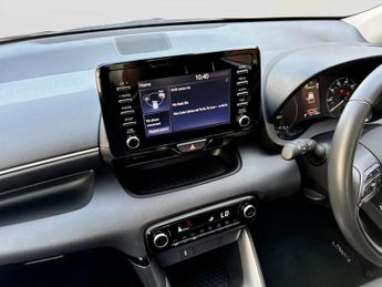 Toyota Yaris 1.5 Hybrid Icon 5dr CVT