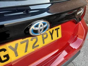 Toyota Yaris 1.5 Hybrid Icon 5dr CVT