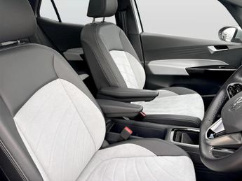 Volkswagen Id.3 107KW Family Pro 58kWh 5dr Auto