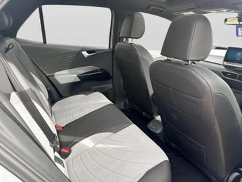 Volkswagen Id.3 107KW Family Pro 58kWh 5dr Auto