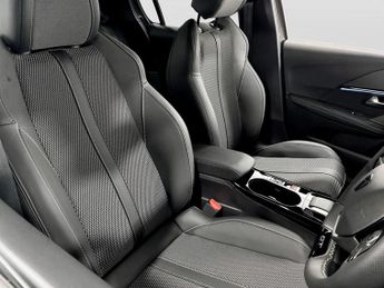 Peugeot 208 115kW GT 51kWh 5dr Auto