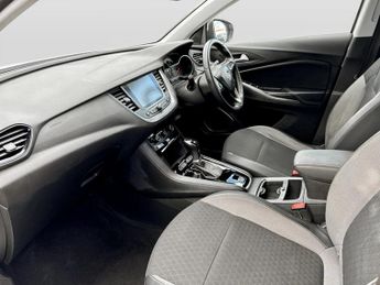 Vauxhall Grandland X 1.6 Turbo D Sport Nav 5dr Auto