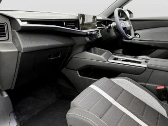 Vauxhall Grandland 1.2 Hybrid [136] Design 5dr e-DCT6