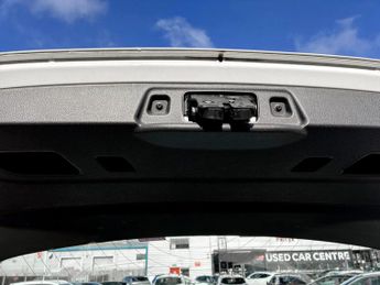 BMW 1 Series 118i [1.5] SE Business 5dr [Nv/Servotrn] Step Auto