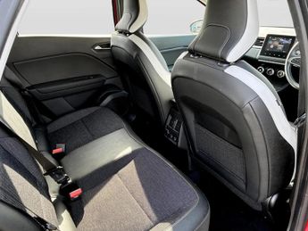 Renault Captur 1.6 E-Tech Plug-in hybrid 160 Techno 5dr Auto