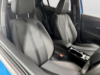 Peugeot 2008 1.2 PureTech 130 Allure Premium+ 5dr EAT8