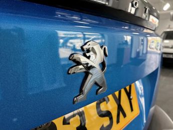 Peugeot 2008 1.2 PureTech 130 Allure Premium+ 5dr EAT8